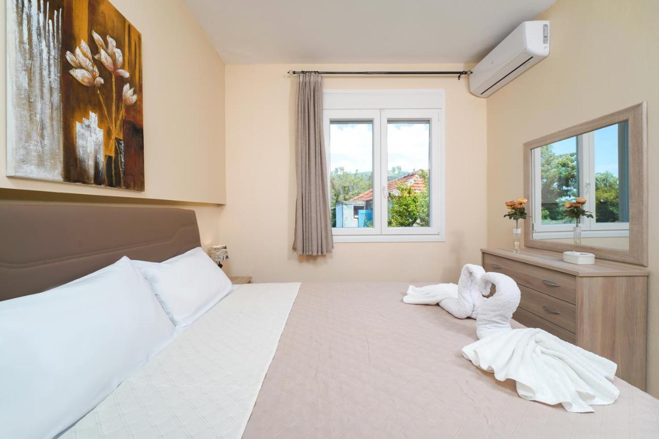 Theodore Apartments Skála Marión Εξωτερικό φωτογραφία